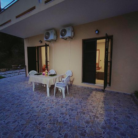 Kaminaki Seaview Apartments Katávolos Екстериор снимка