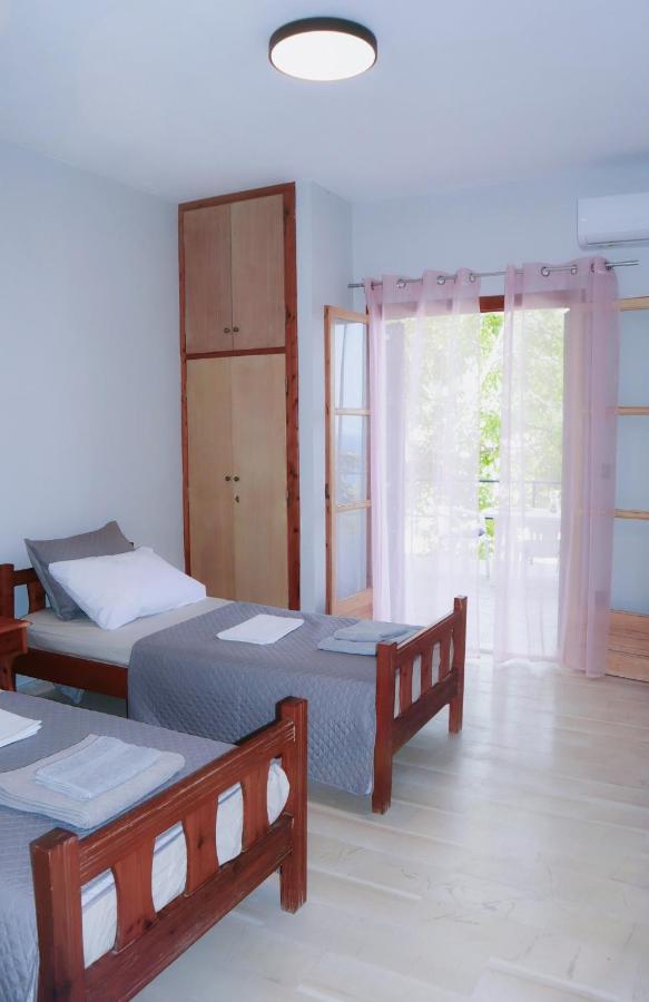 Kaminaki Seaview Apartments Katávolos Екстериор снимка